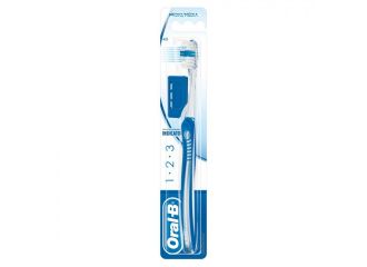 Oral B Indicator 40 Medio Spazzolino 1 Pezzo